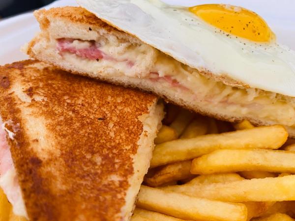 Croque-madame, French Fries
