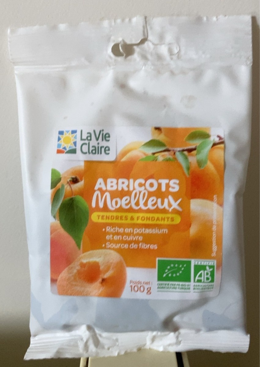 Soft apricots 100 g