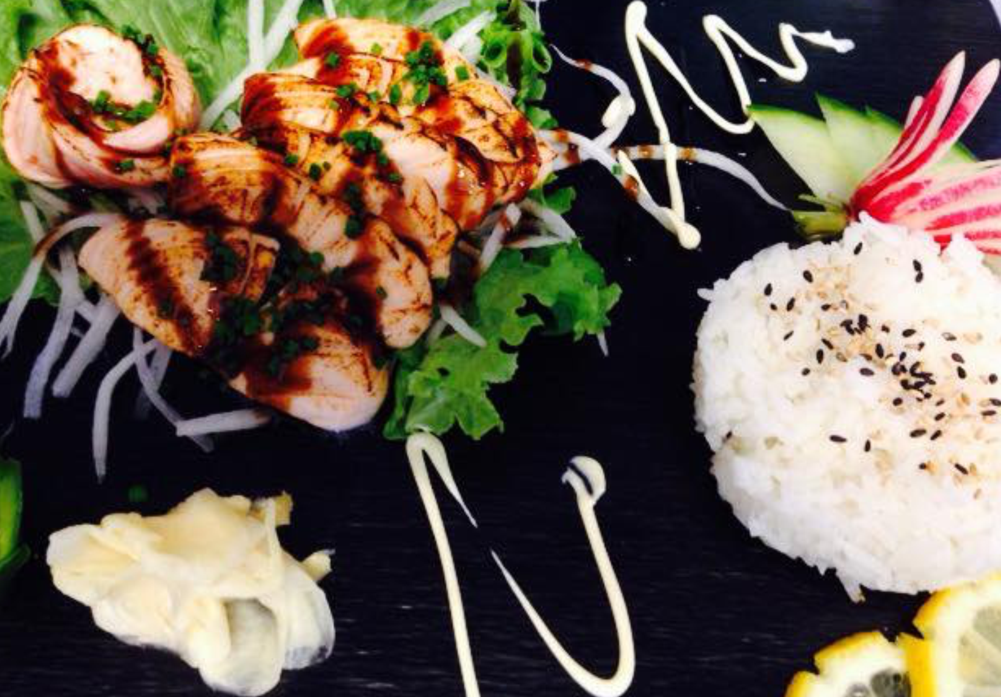Salmon tataki + Fragrant rice